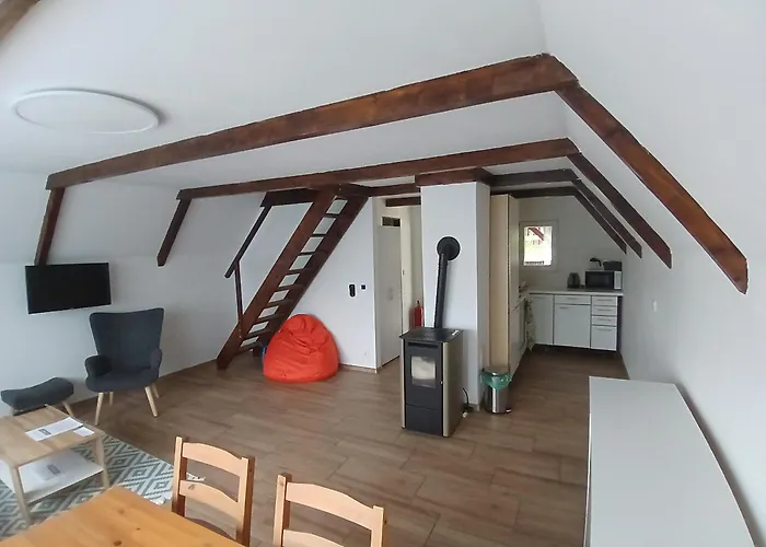 Kamenice Ferienhaus *